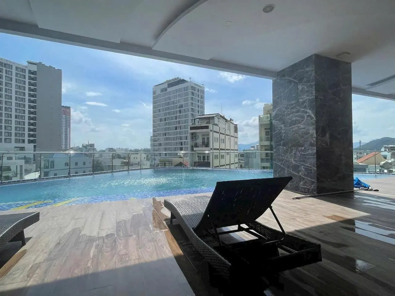De Lora Marina Nha Trang公寓 0*,